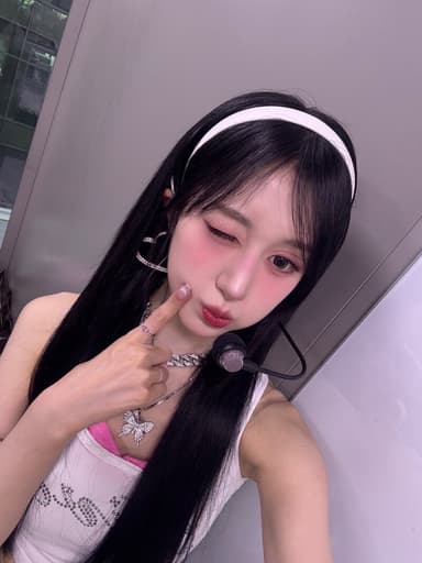 heartshapedbed profile