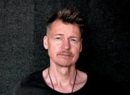 Dirk Jacobs