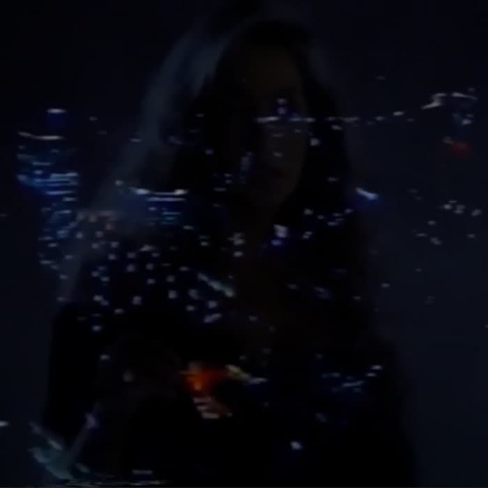 私​は​あ​な​た​の​絶​望​に​溺​れ​て​い​ま​す