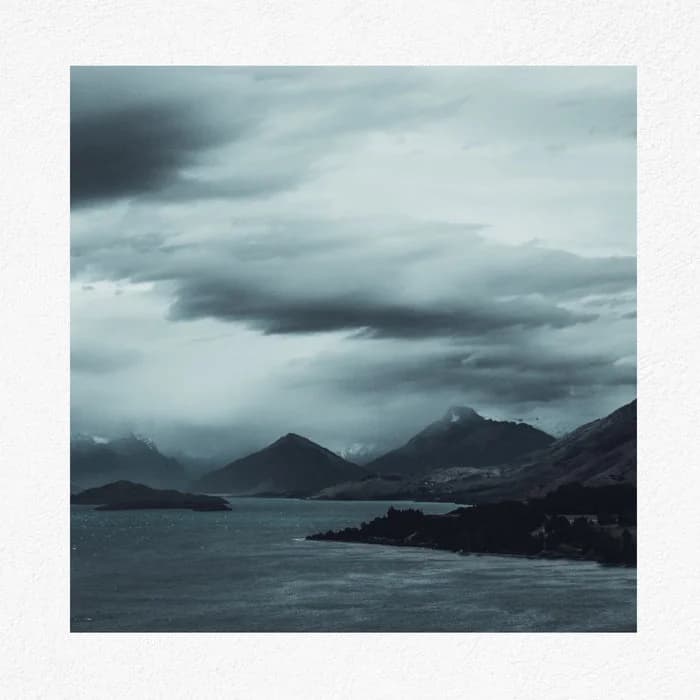 Quiet Horizon