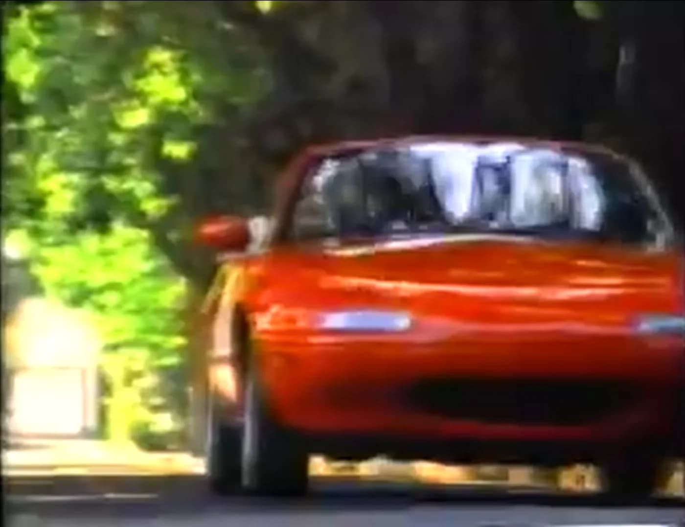 Annual Car Folk Magazine (2 Tracks)